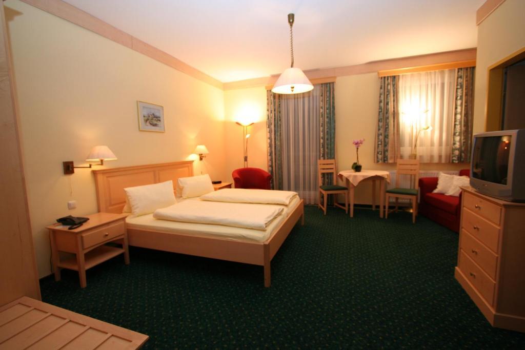 Hotel Waldesruh Göstling an der Ybbs Oda fotoğraf